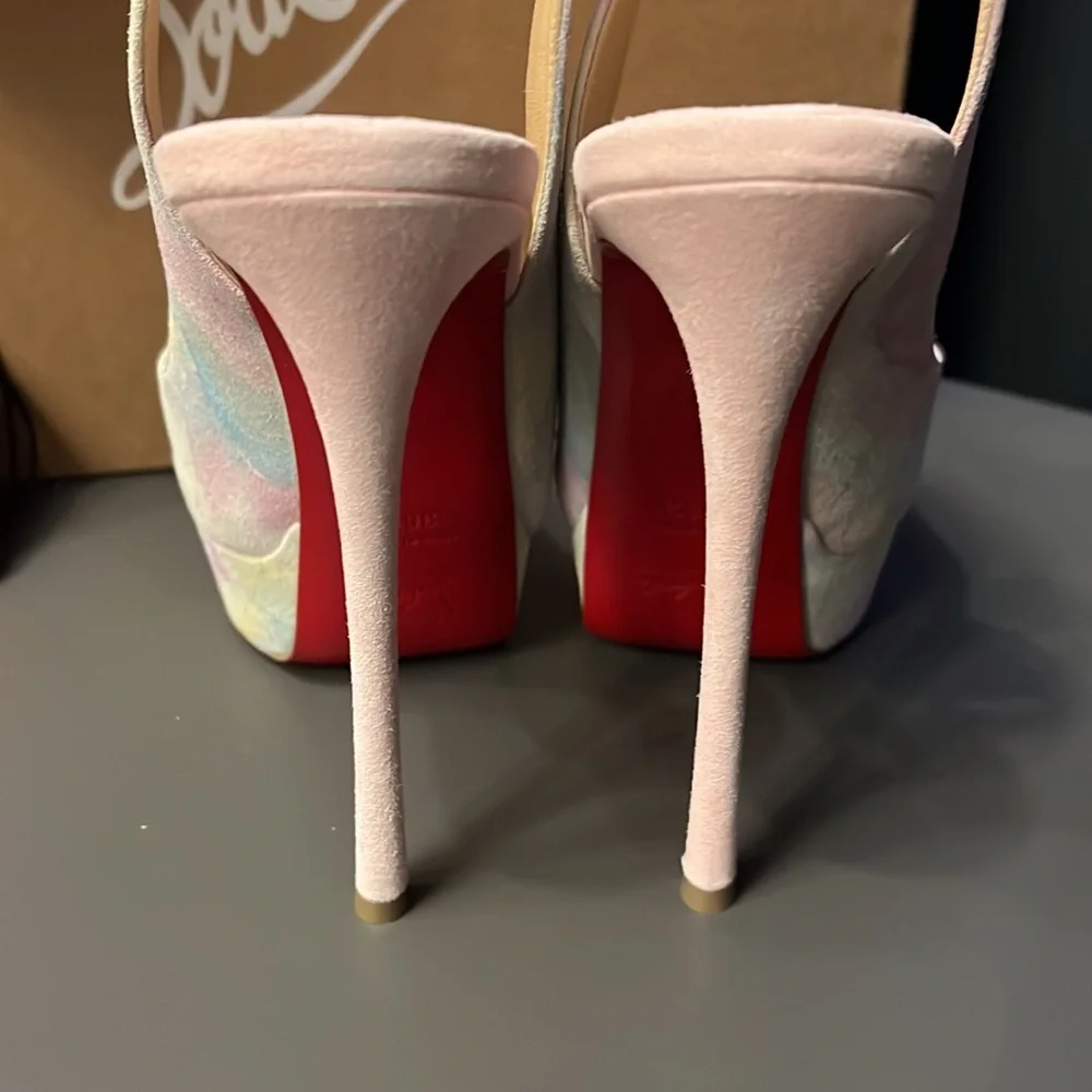 Christian Louboutin heels - Picture 5 of 12